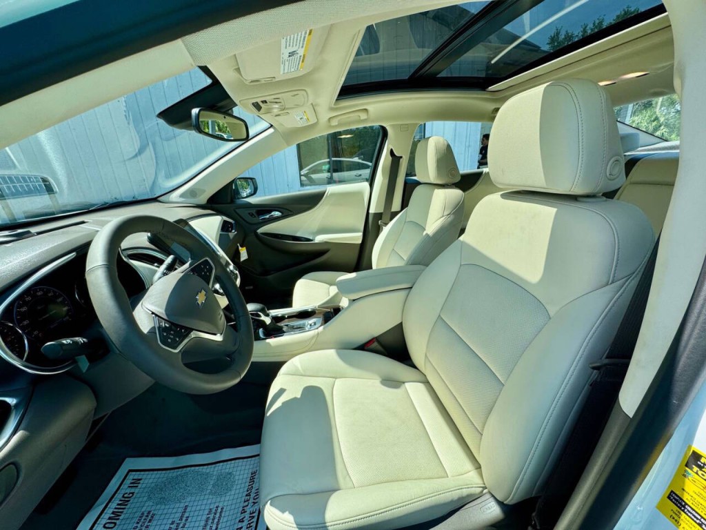 2025 Chevrolet Malibu Image 15