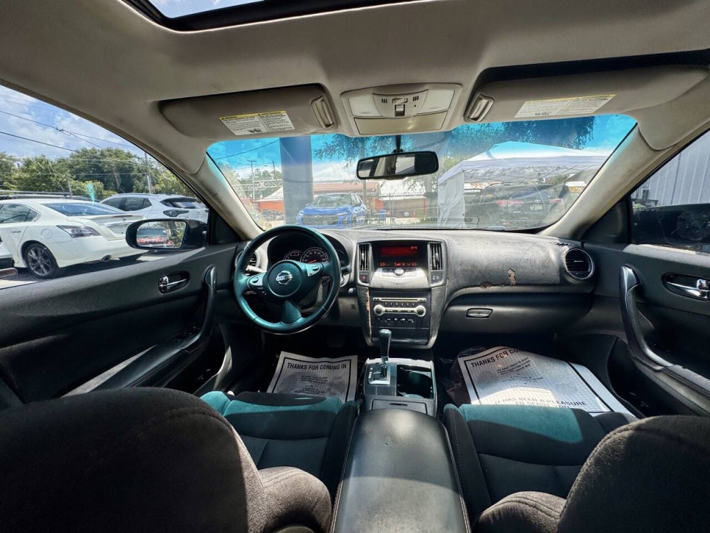 2012 Nissan Maxima Image 19