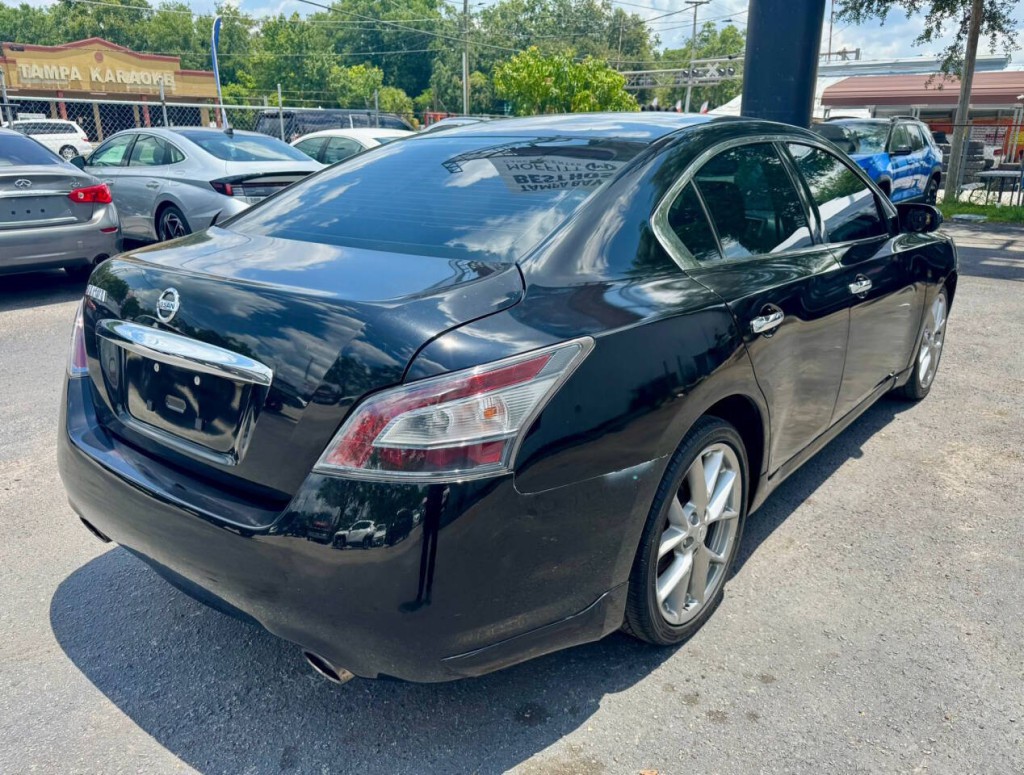 2012 Nissan Maxima Image 4