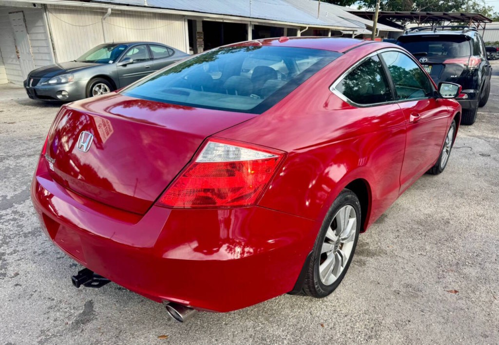 2010 Honda Accord Image 5