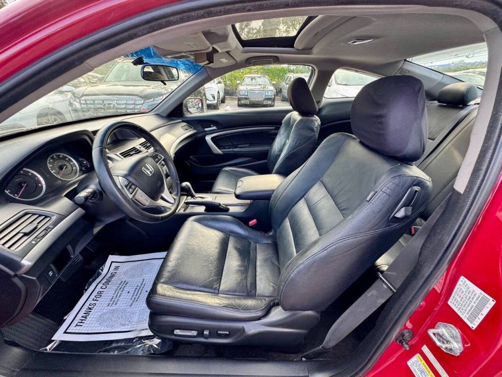 2010 Honda Accord Image 13