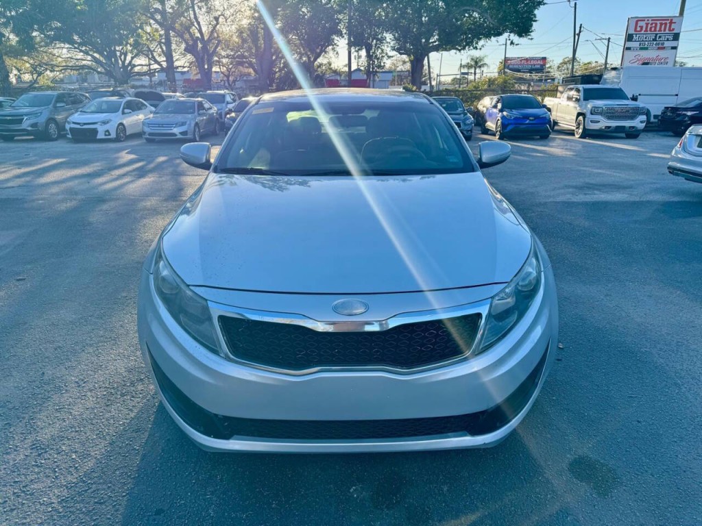 2013 Kia Optima Image 9