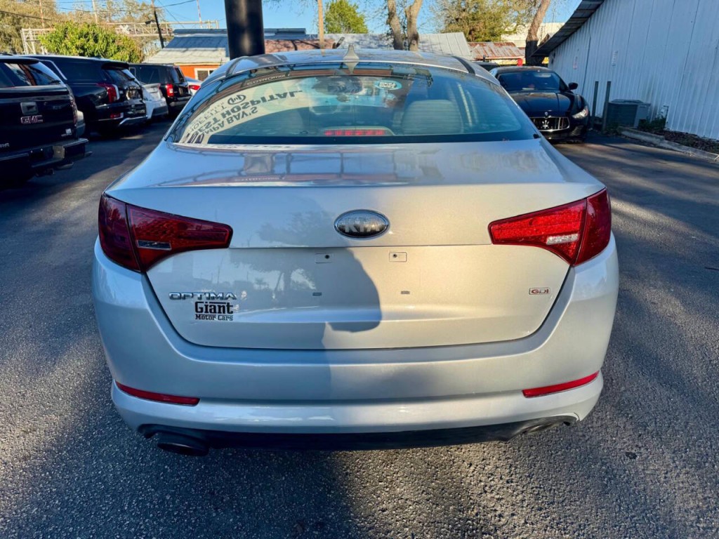 2013 Kia Optima Image 10