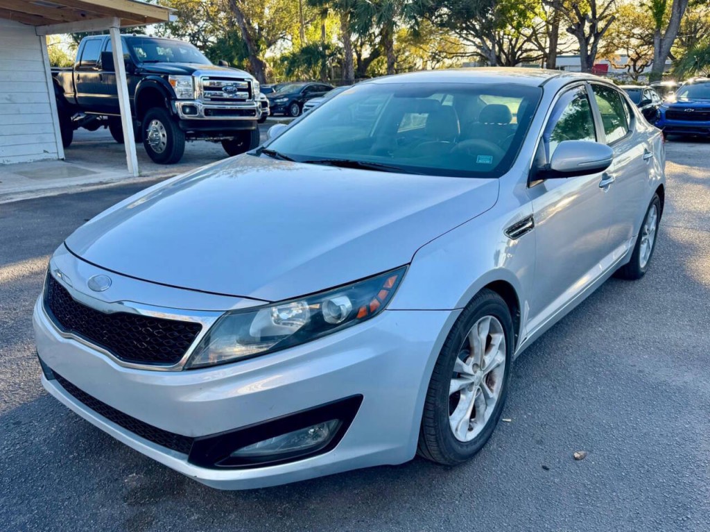 2013 Kia Optima Image 11