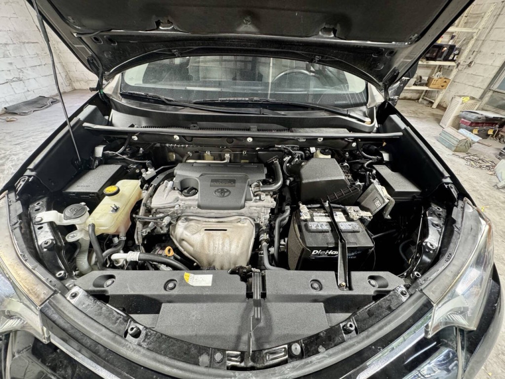 2017 Toyota Rav4 Image 28