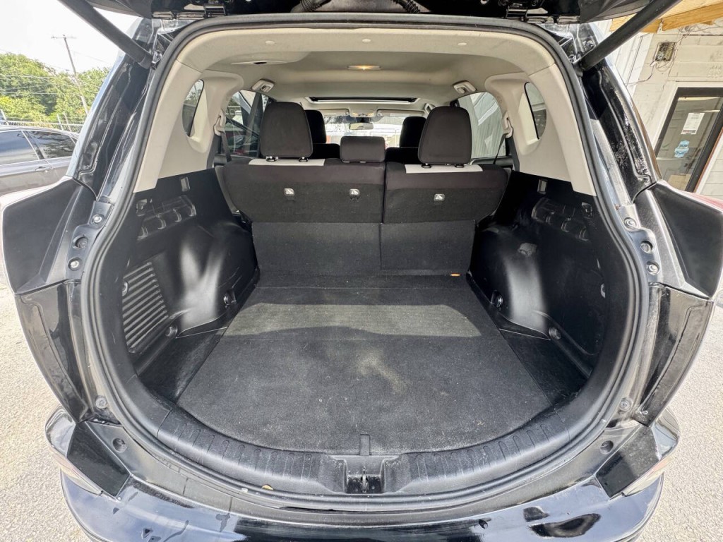 2017 Toyota Rav4 Image 29