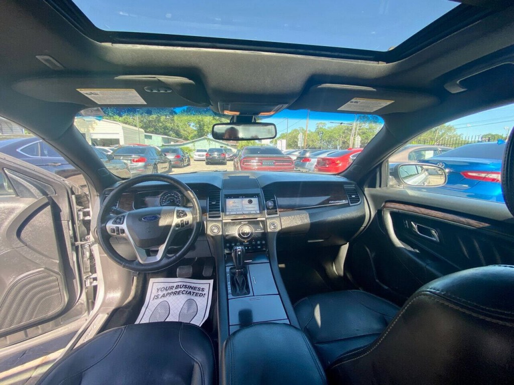 2017 Ford Taurus Image 13