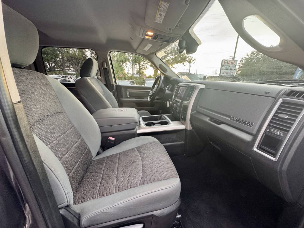2018 RAM 1500 Image 16