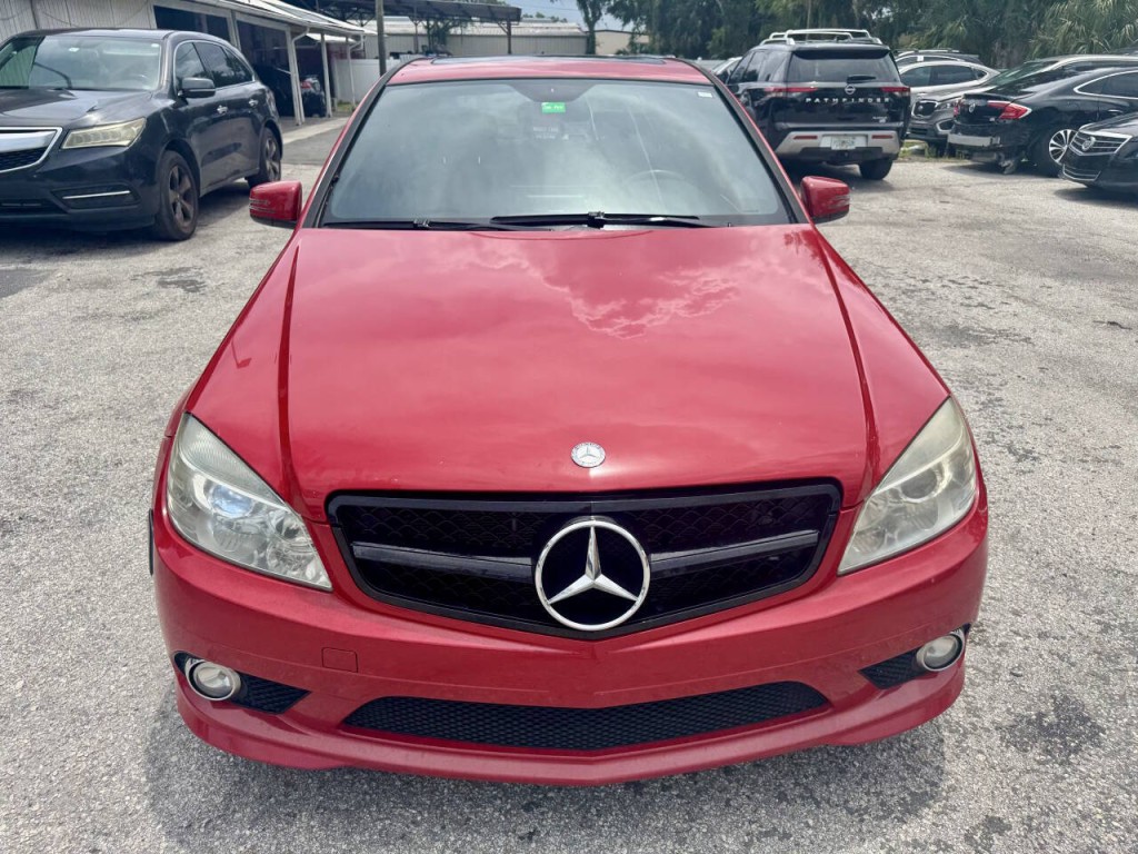2010 Mercedes-Benz C-Class Image 8