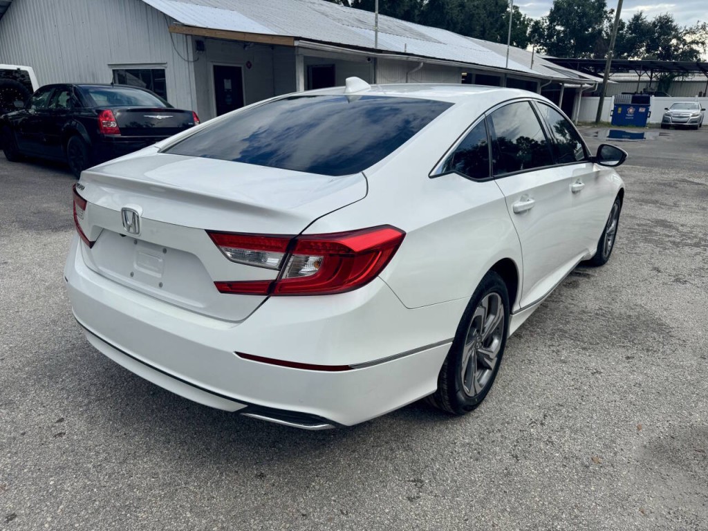 2020 Honda Accord Image 4