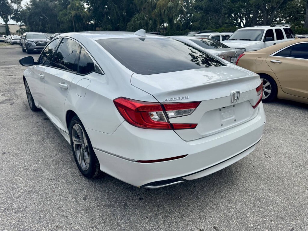 2020 Honda Accord Image 5