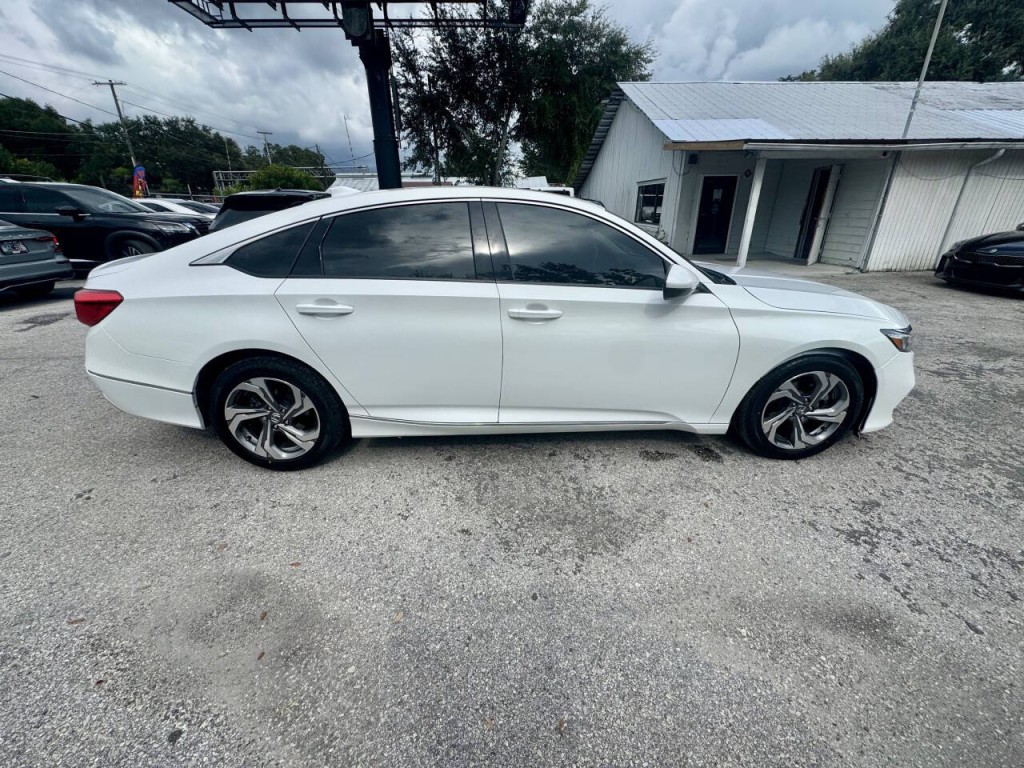 2020 Honda Accord Image 7