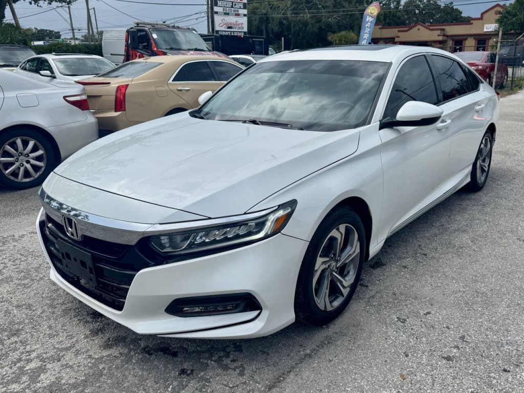 2020 Honda Accord Image 11