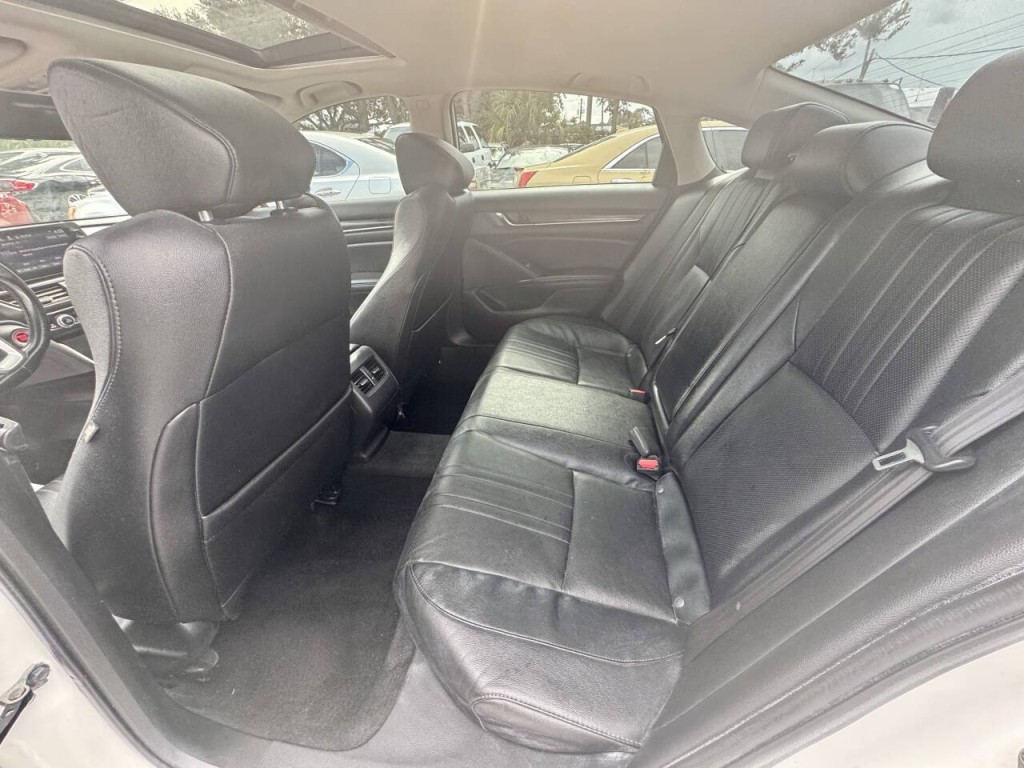 2020 Honda Accord Image 13