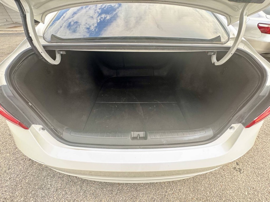 2020 Honda Accord Image 18