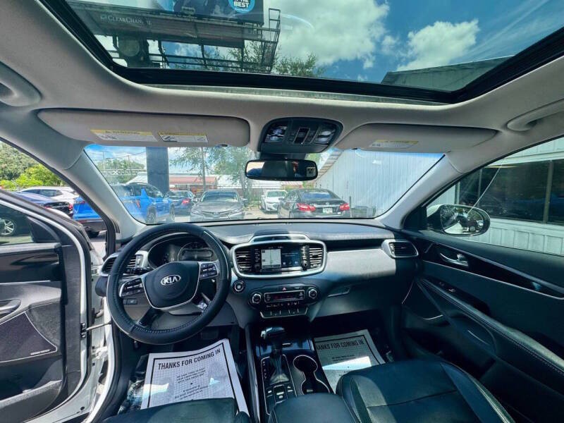 2019 Kia Sorento Image 14