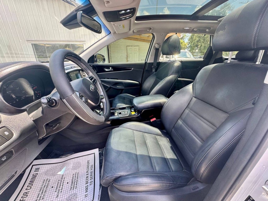 2019 Kia Sorento Image 13