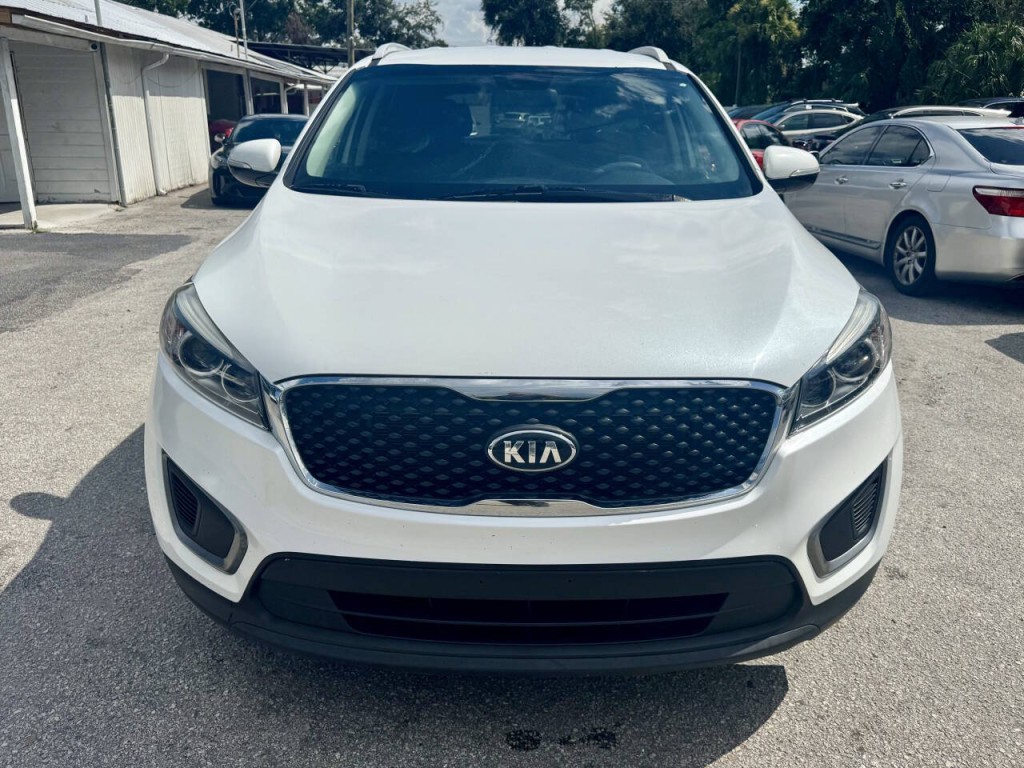 2016 Kia Sorento Image 9