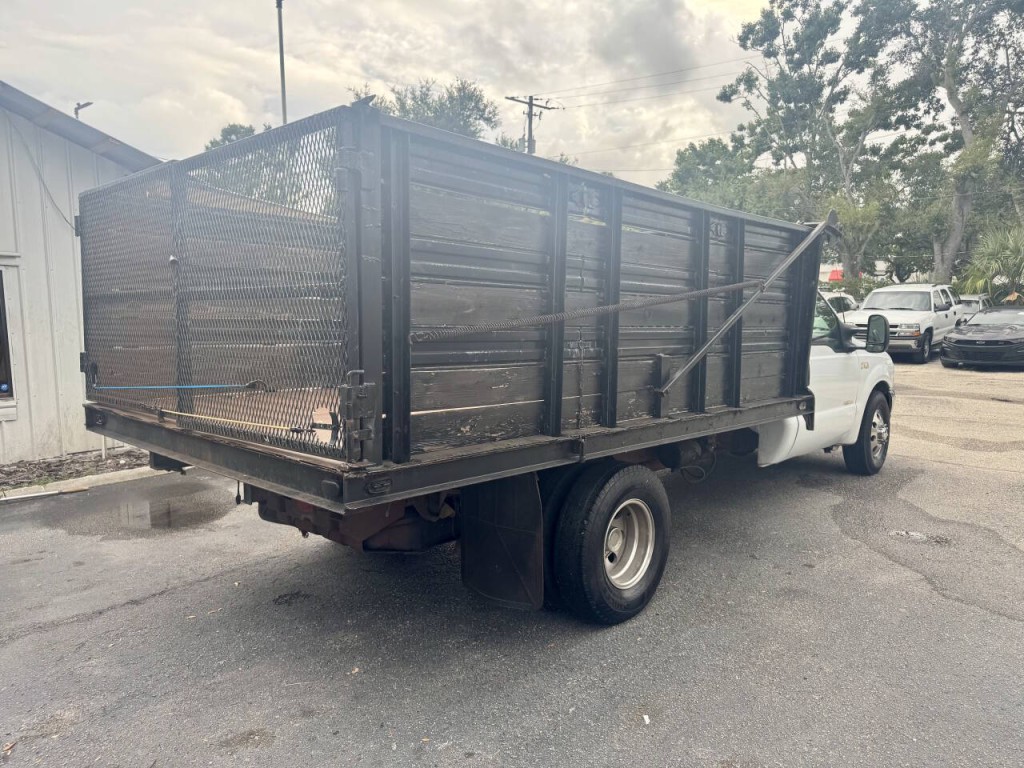 2002 Ford F-350 Image 5