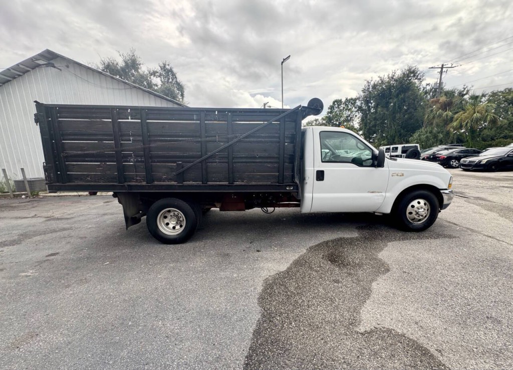 2002 Ford F-350 Image 7