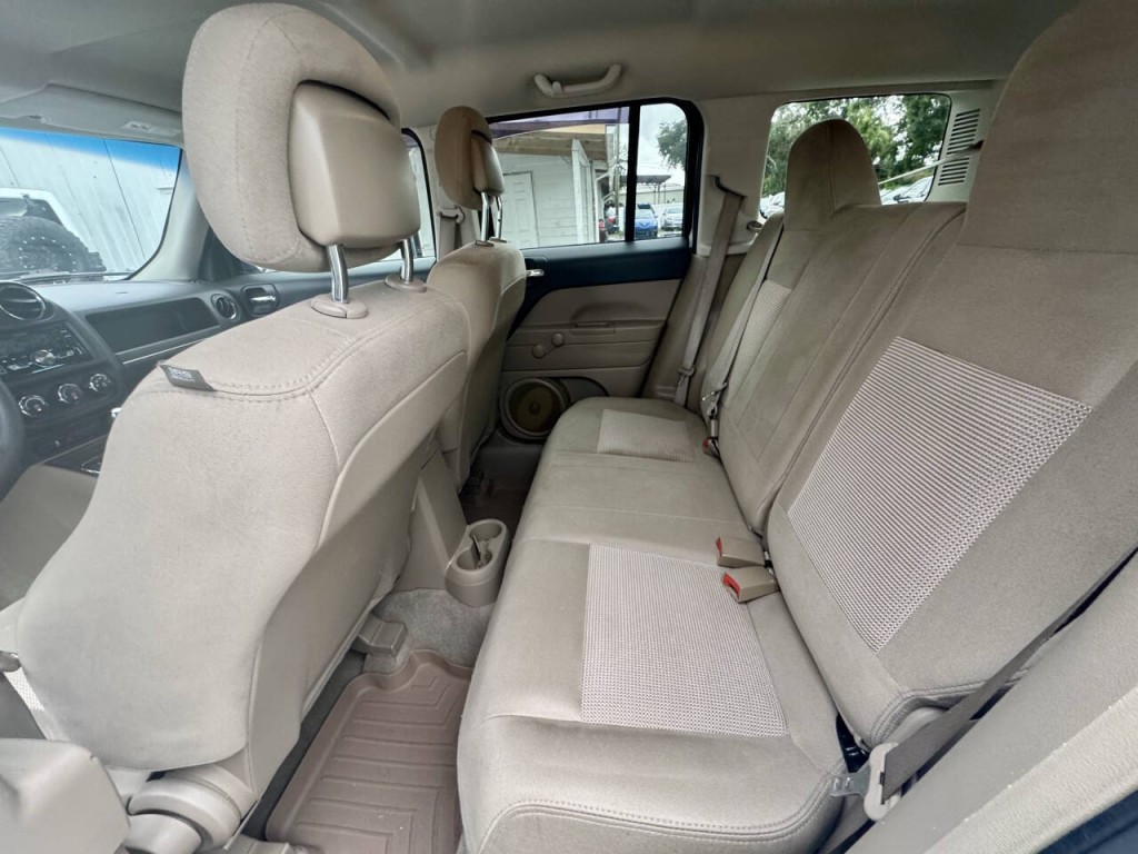 2015 Jeep Patriot Image 13