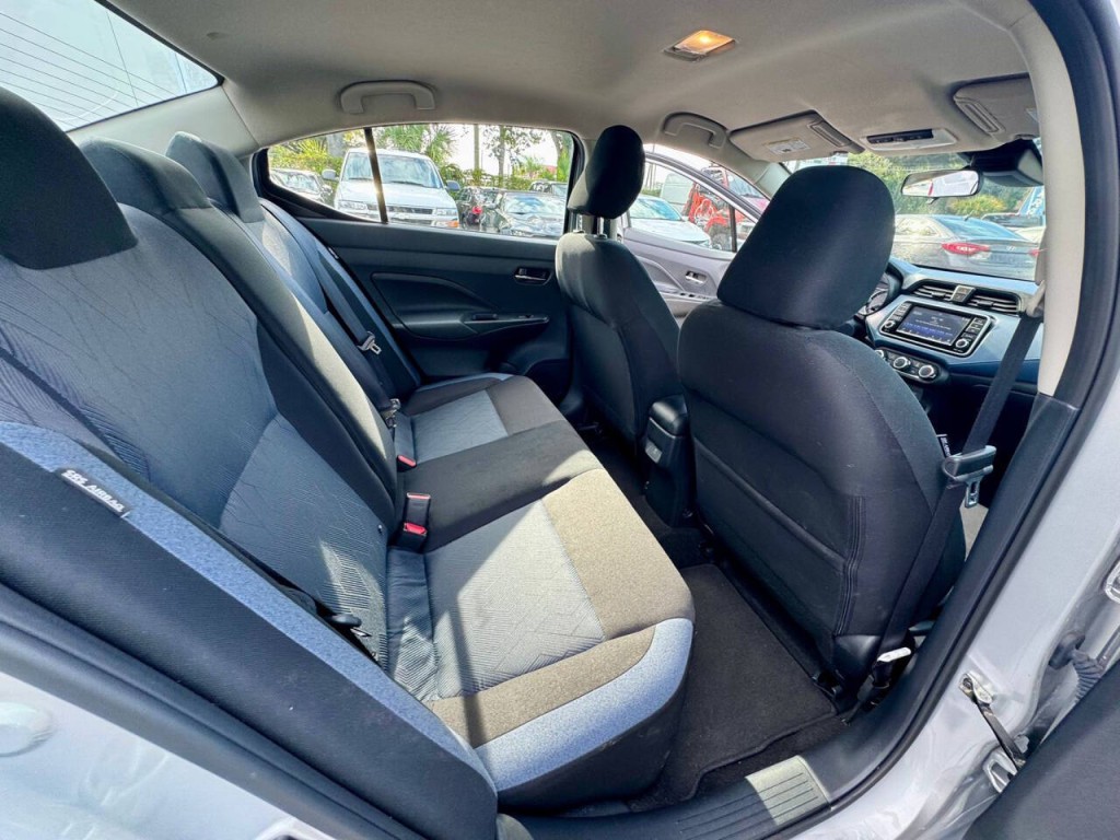 2025 Nissan Versa Image 15