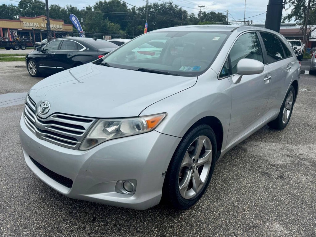 2011 Toyota Venza Image 11