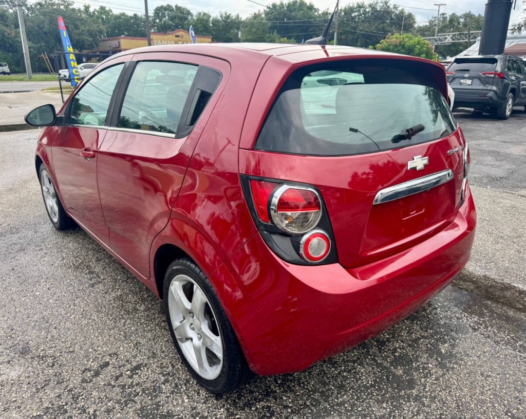 2014 Chevrolet Sonic Image 4