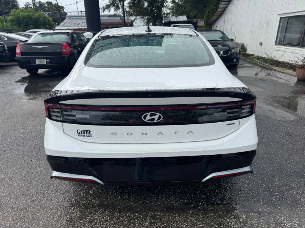 2024 Hyundai Sonata Image 9