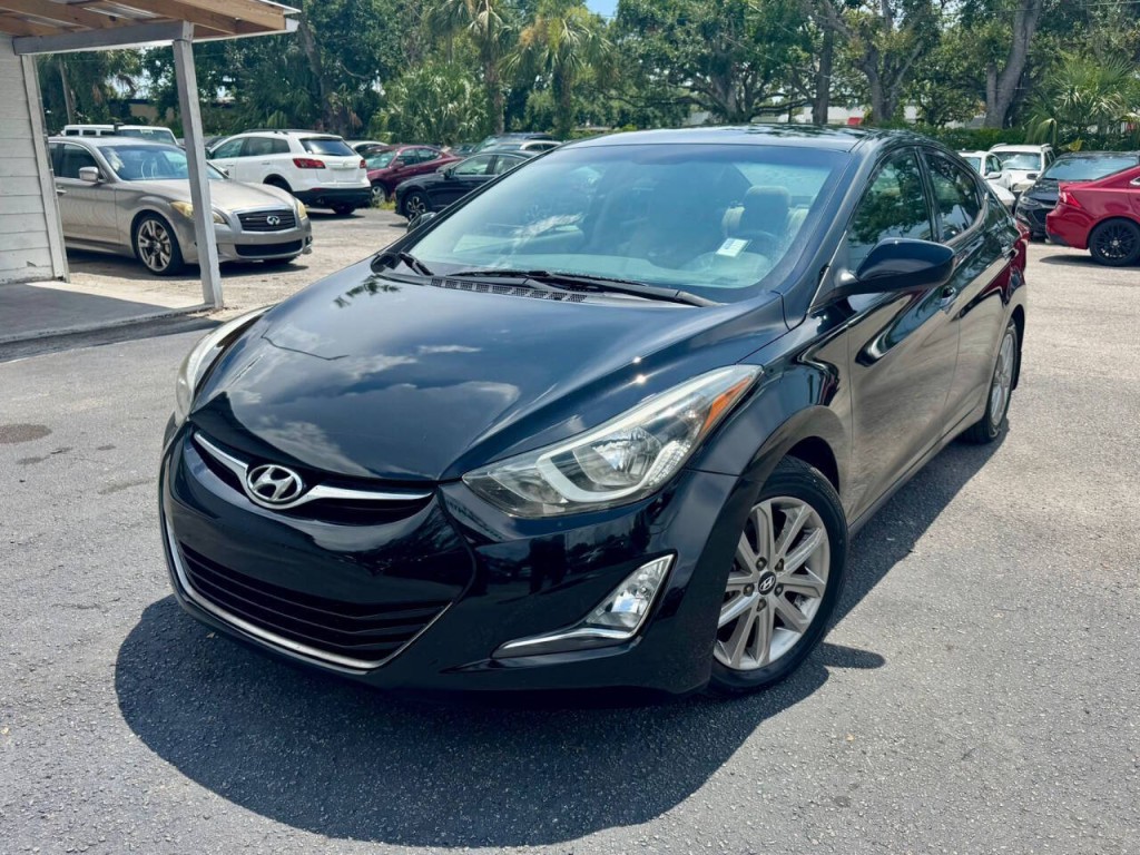 2016 Hyundai Elantra Image 2