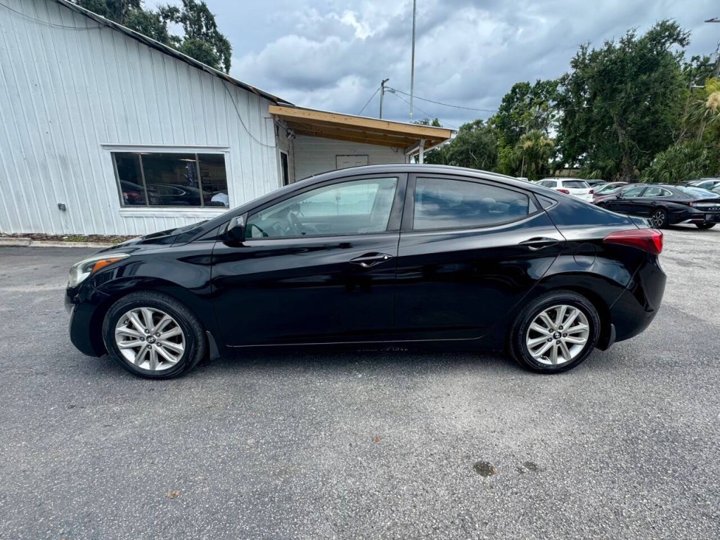 2016 Hyundai Elantra Image 6