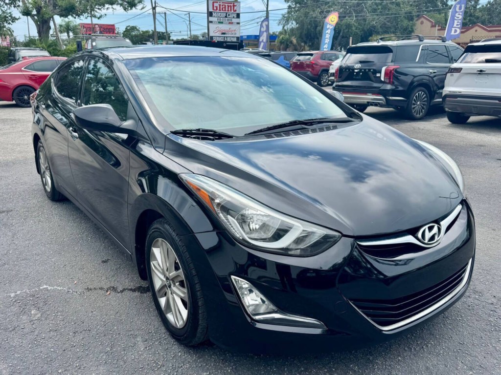 2016 Hyundai Elantra Image 10