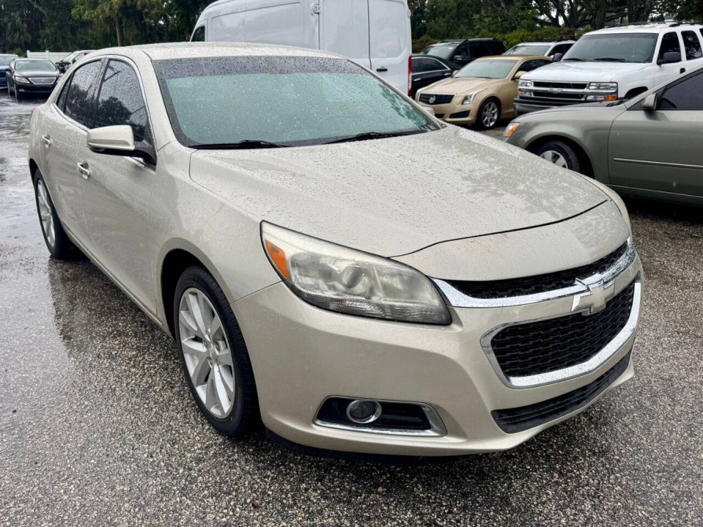 2014 Chevrolet Malibu Image 10