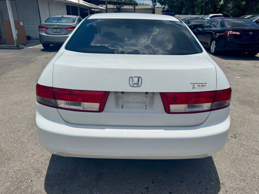 2003 Honda Accord Image 7