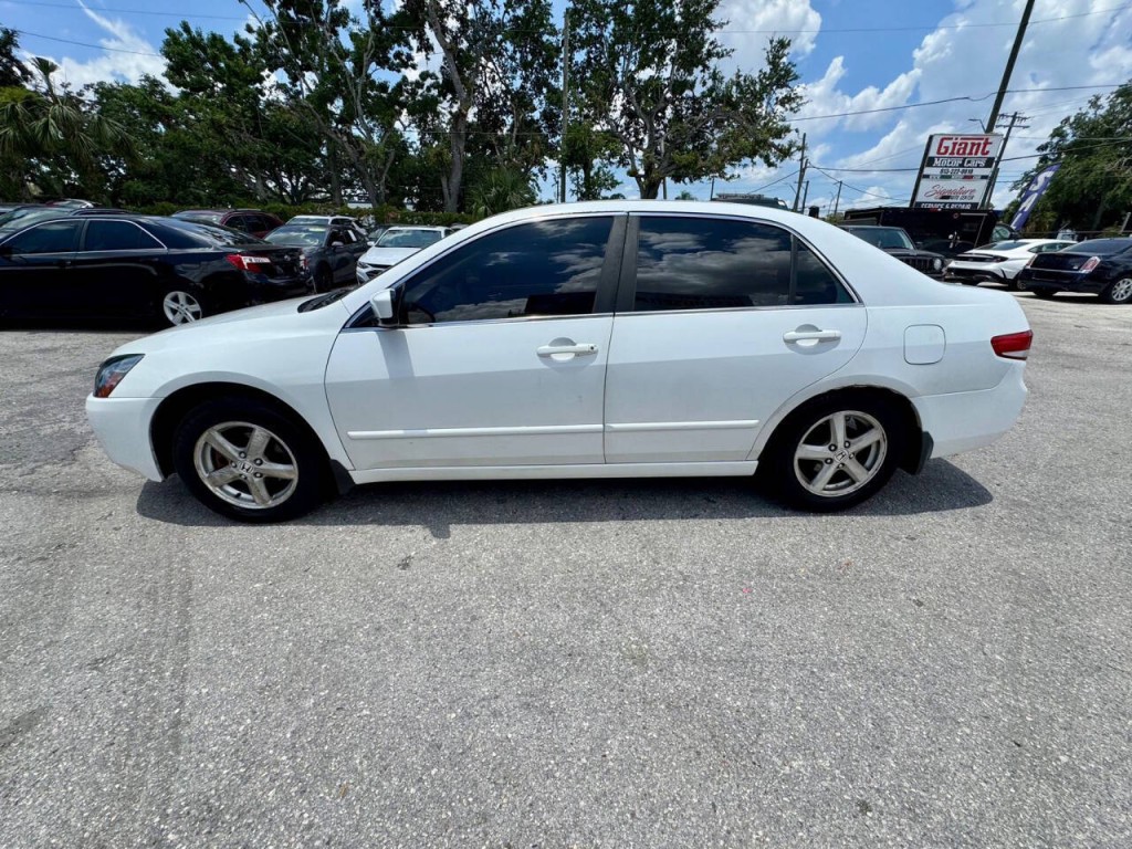 2003 Honda Accord Image 10