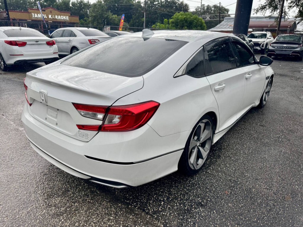 2020 Honda Accord Image 5