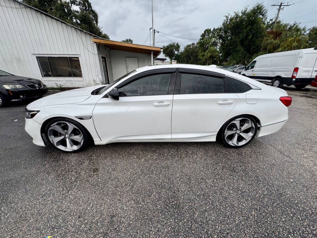 2020 Honda Accord Image 7