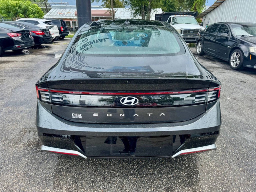 2024 Hyundai Sonata Image 9