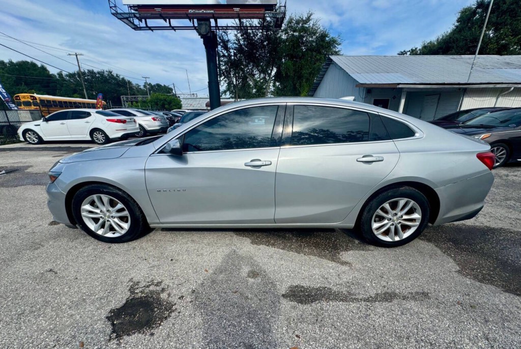 2018 Chevrolet Malibu Image 7