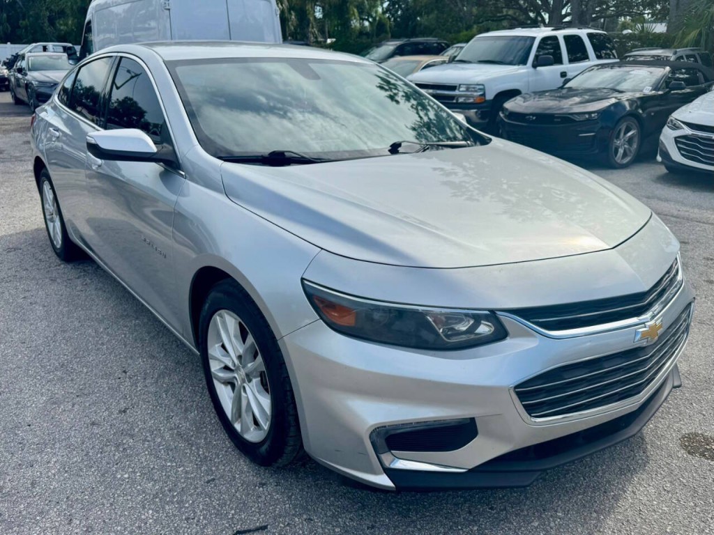 2018 Chevrolet Malibu Image 8