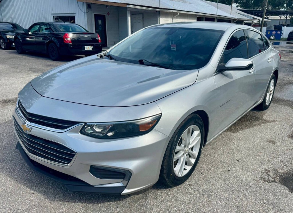 2018 Chevrolet Malibu Image 9