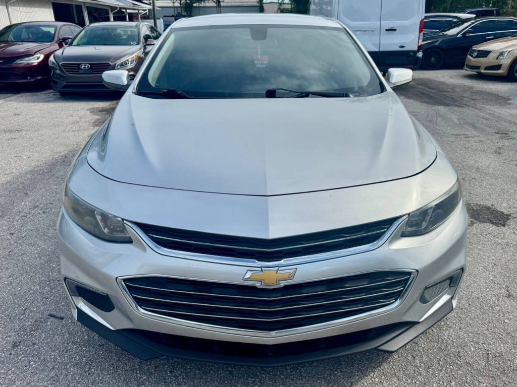 2018 Chevrolet Malibu Image 10