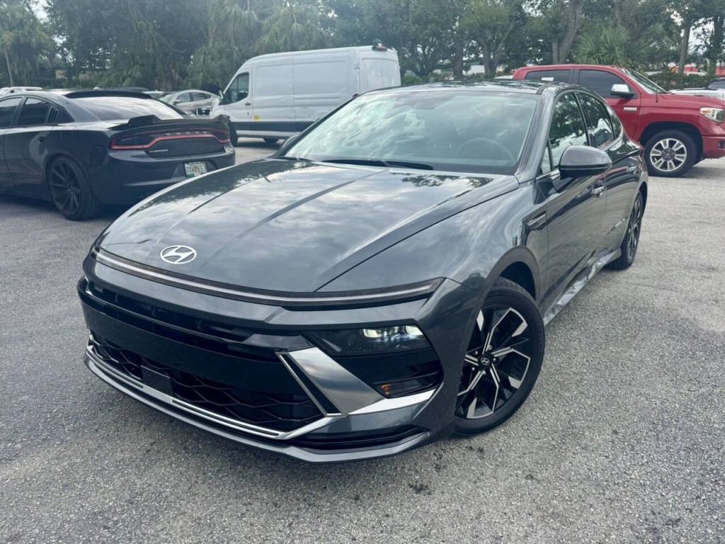 2024 Hyundai Sonata Image 2