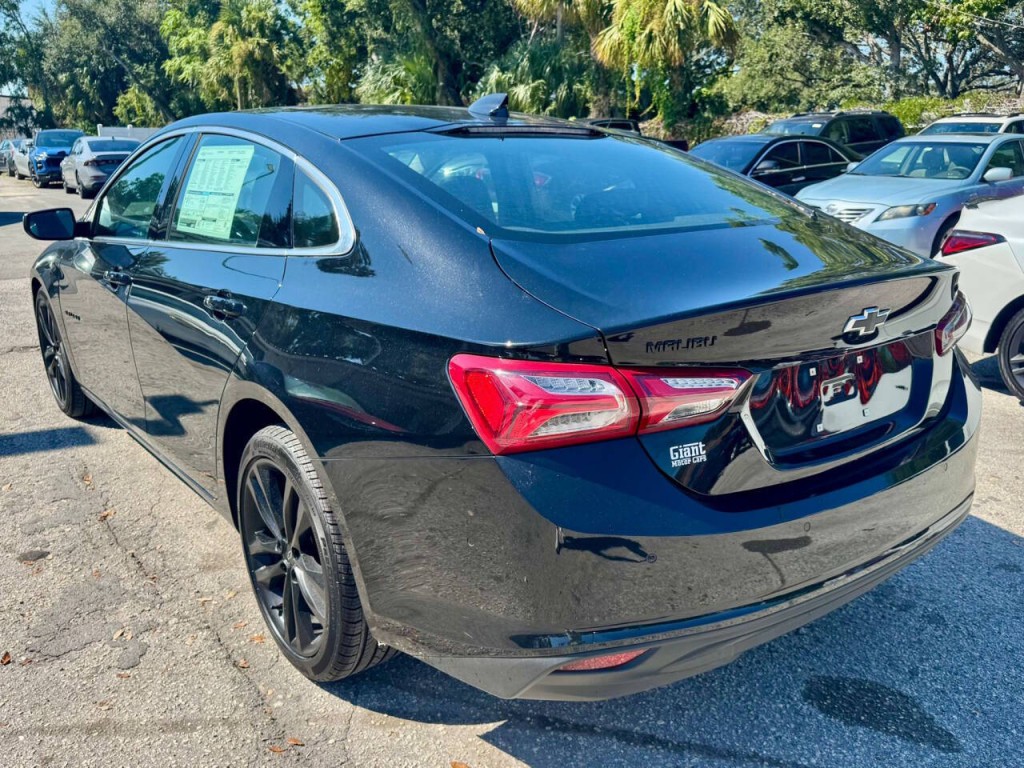 2025 Chevrolet Malibu Image 5