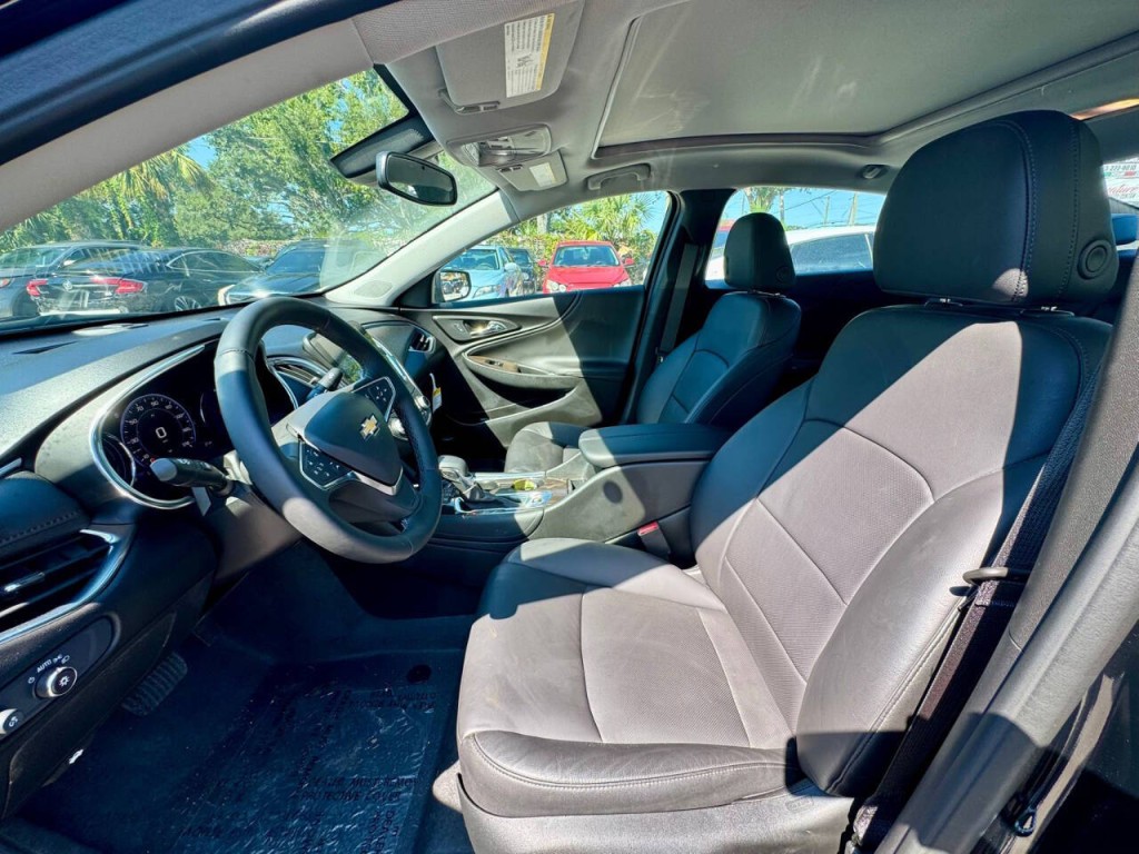 2025 Chevrolet Malibu Image 15