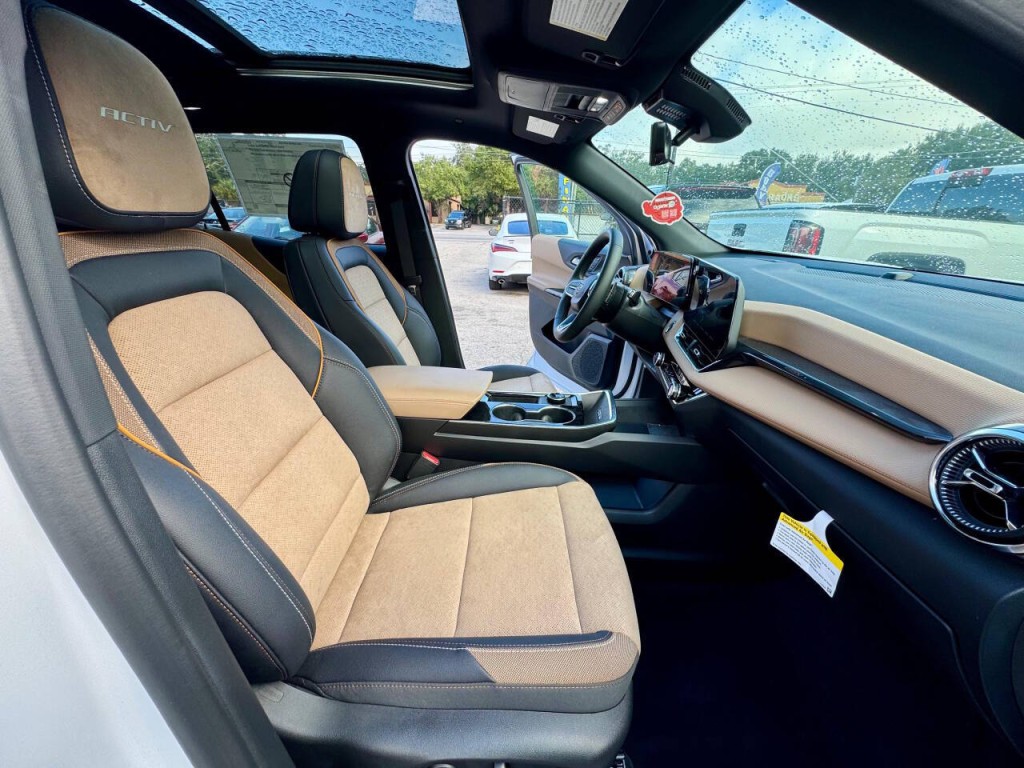 2025 Chevrolet Equinox Image 15