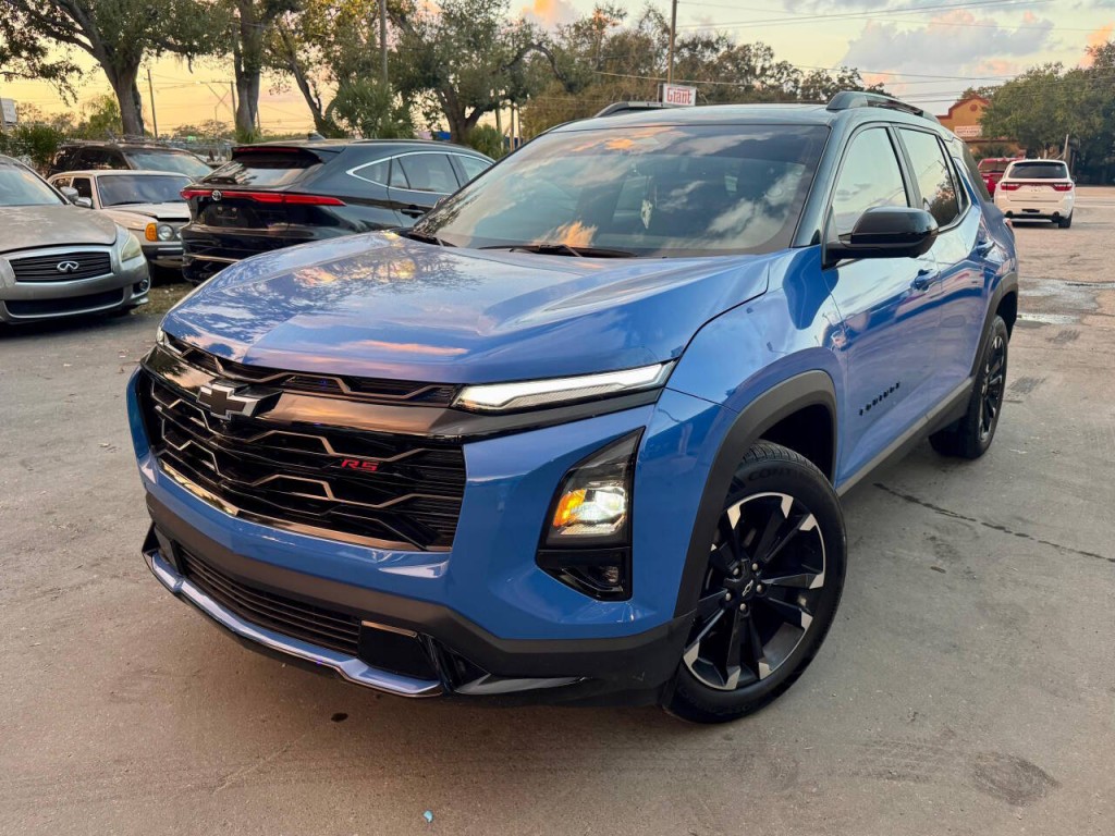 2025 Chevrolet Equinox Image 2