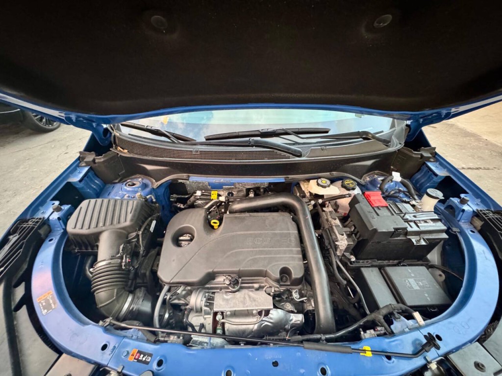 2025 Chevrolet Equinox Image 12