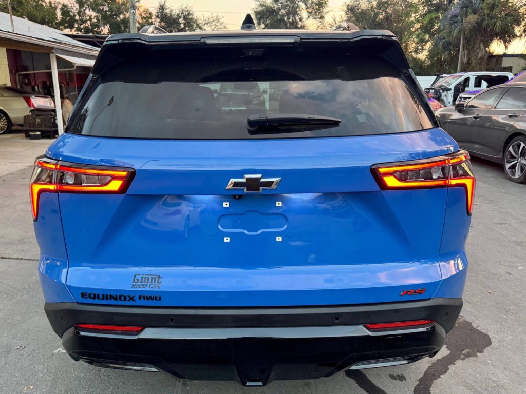 2025 Chevrolet Equinox Image 13