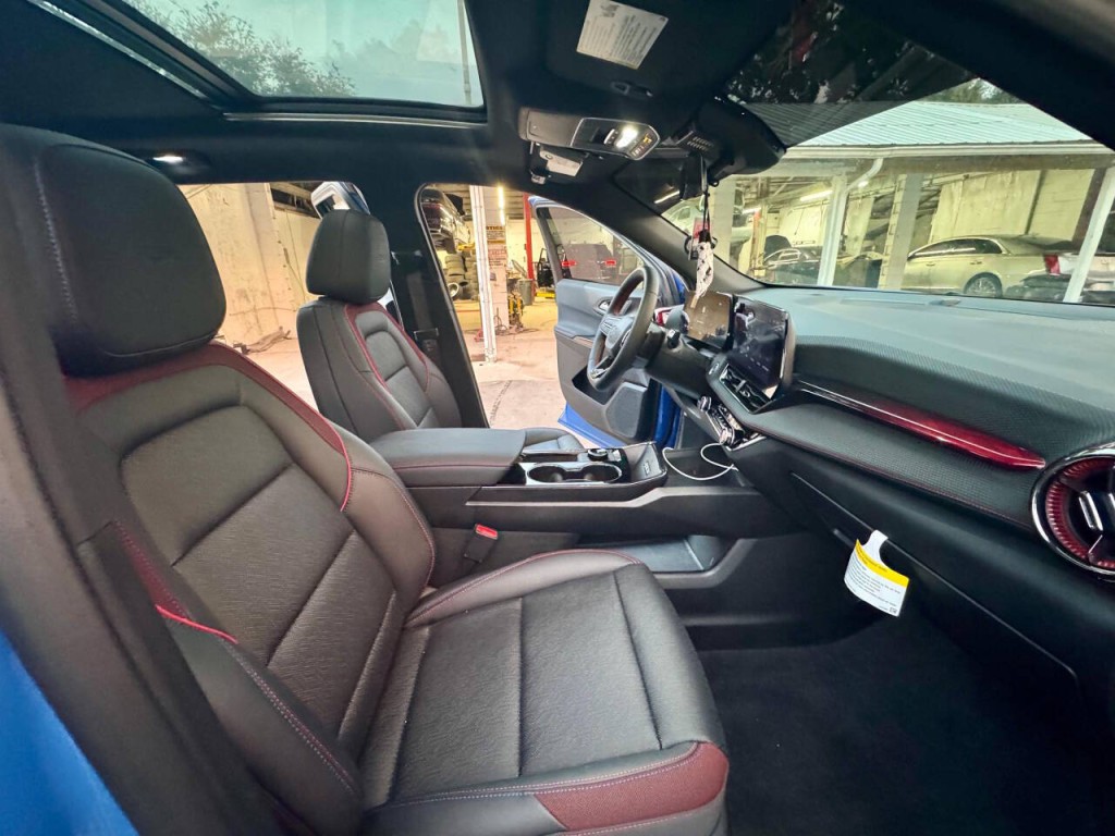 2025 Chevrolet Equinox Image 16